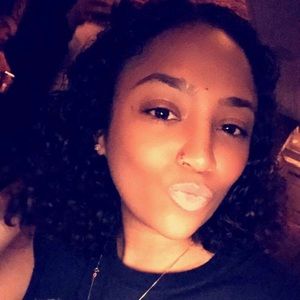 Meet your Posher, Bree